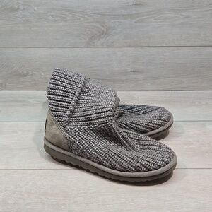 Ugg Australia Women 5819 Cardi Sweater Button boots shoes sz 6